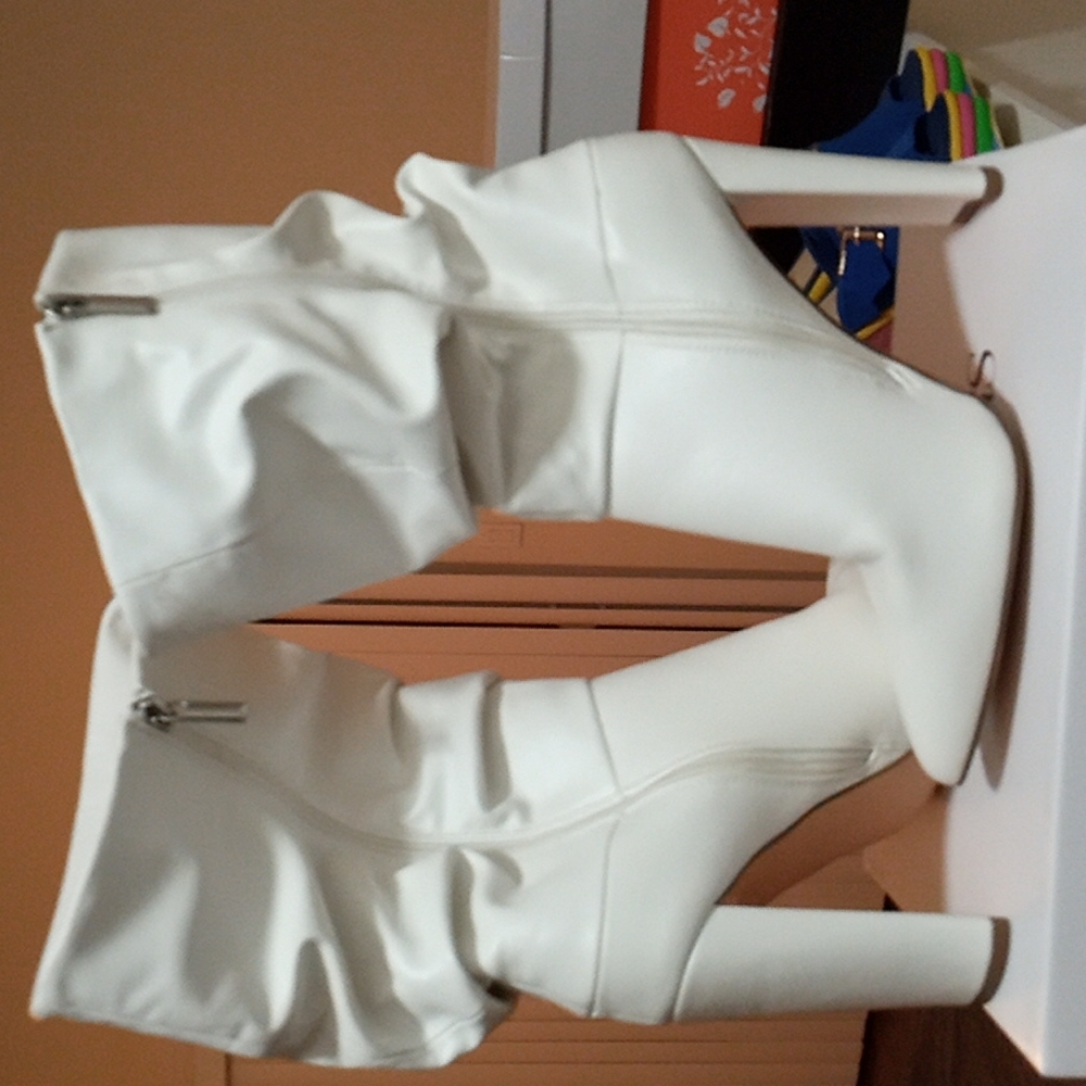White High heel Boots